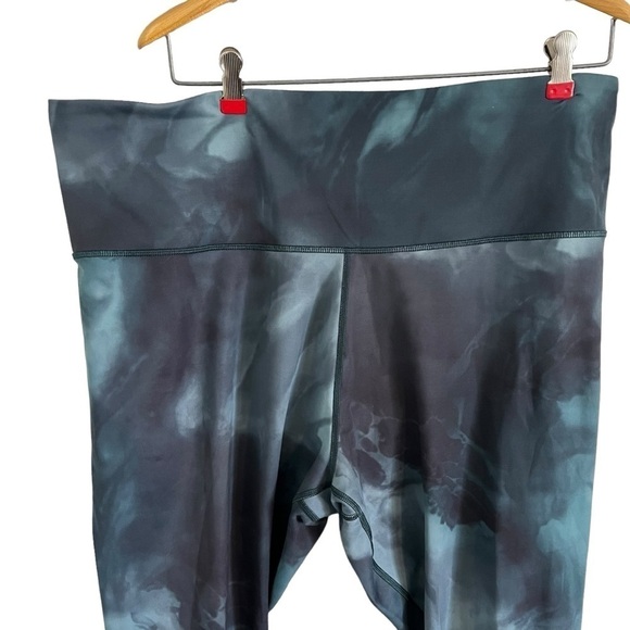 ATHLETA Plus Size Elation Marine Dark Marble Printed 7/8 Tight Leggings NWOT - Picture 4 of 11